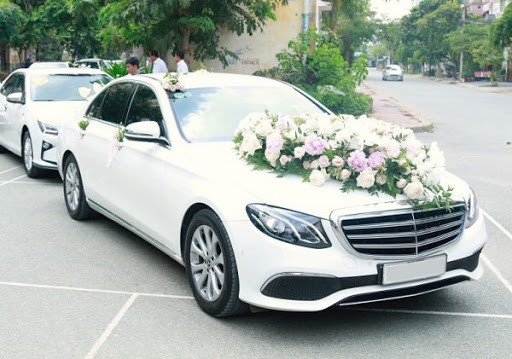 Thuê xe đám cưới